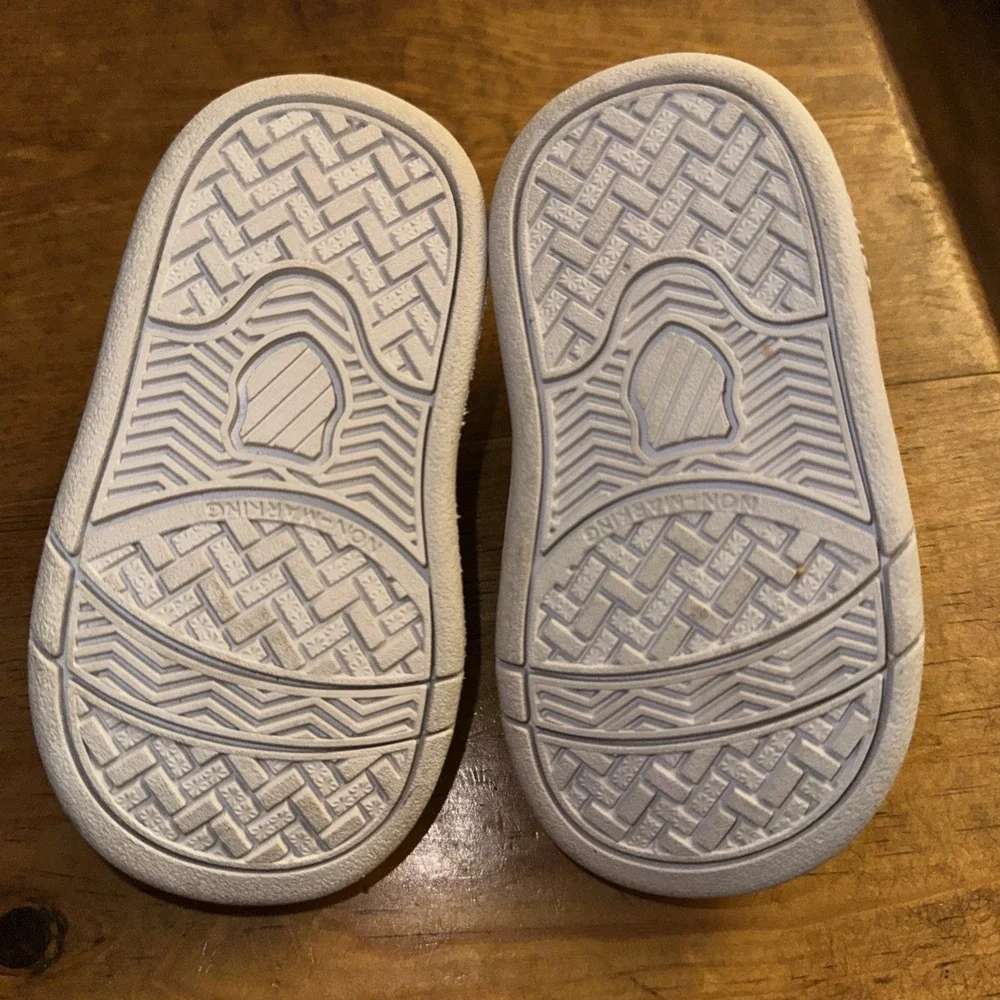 K Swiss Classic Pro White / Rainbow Stripes Toddler Unisex Shoes Size 2